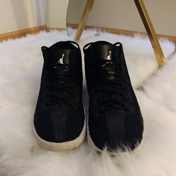 Jordan Reveal - Picture 3 of 3